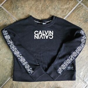 NWOT Calvin Klein Performance cropped sweatshirt SIZE-medium. BLACK